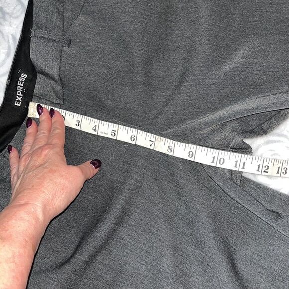 Express Publicist barely boot pant in dark grey. Size 10 L - Picture 10 of 12